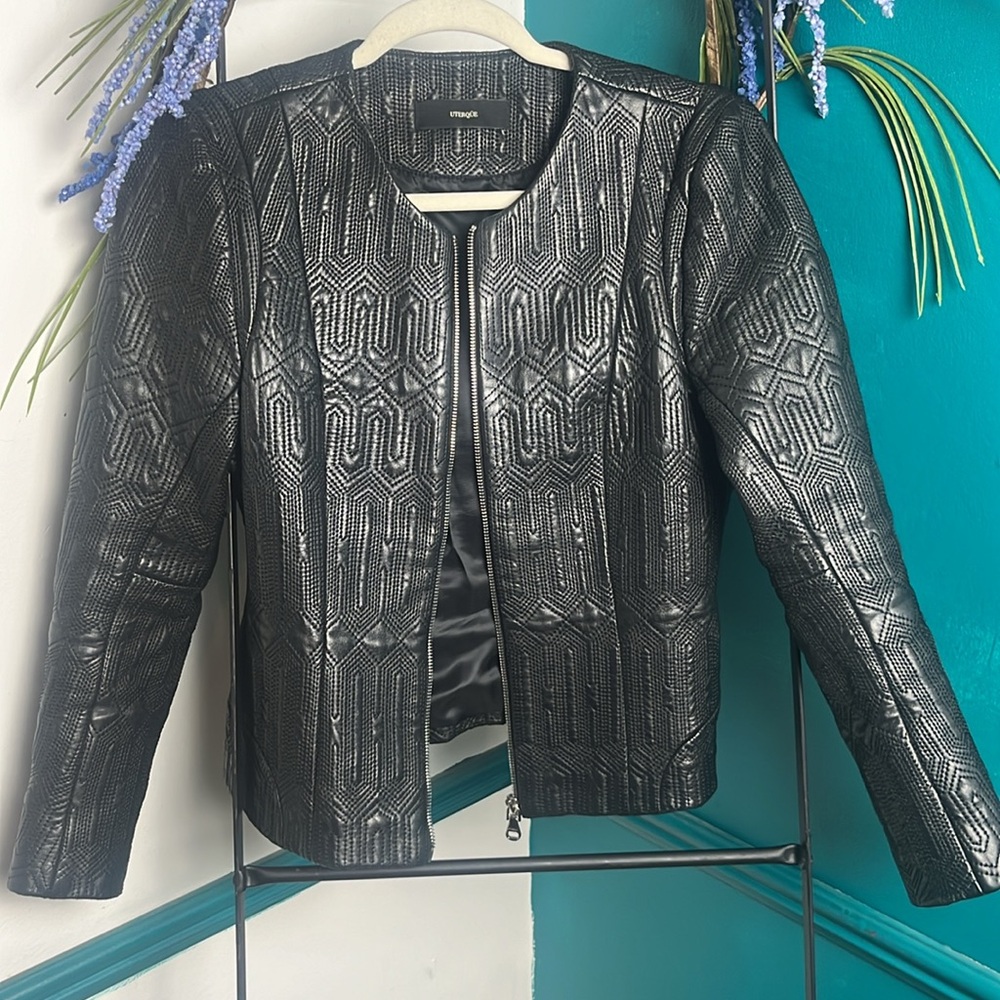 Uterqüe Black Quilted black sheep skin leather jacket size S